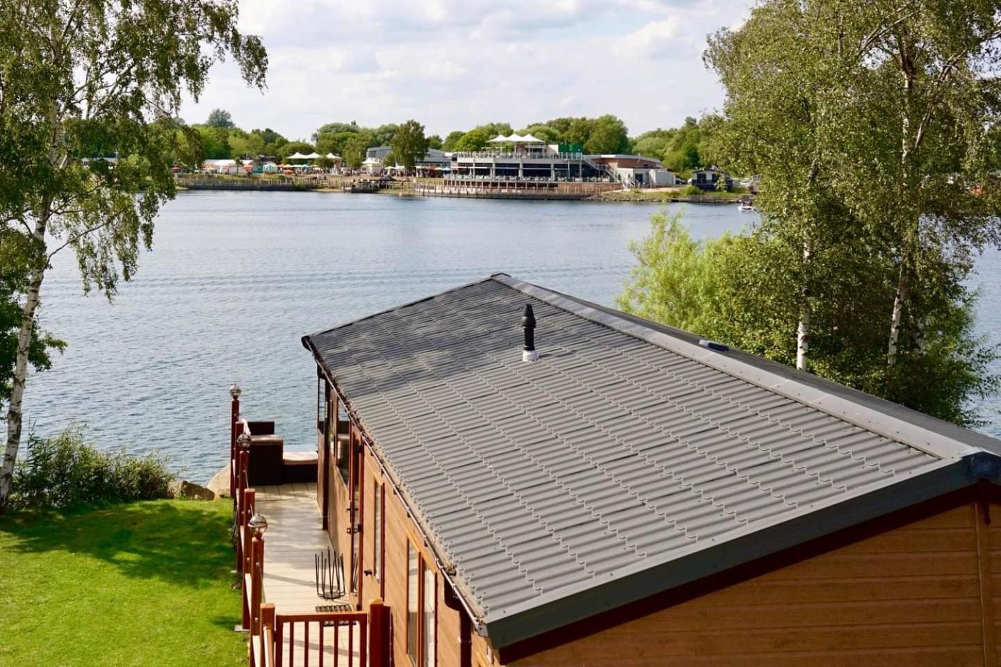 Fable Lakes - Luxury Lakeside With Hot Tub * Таттершолл